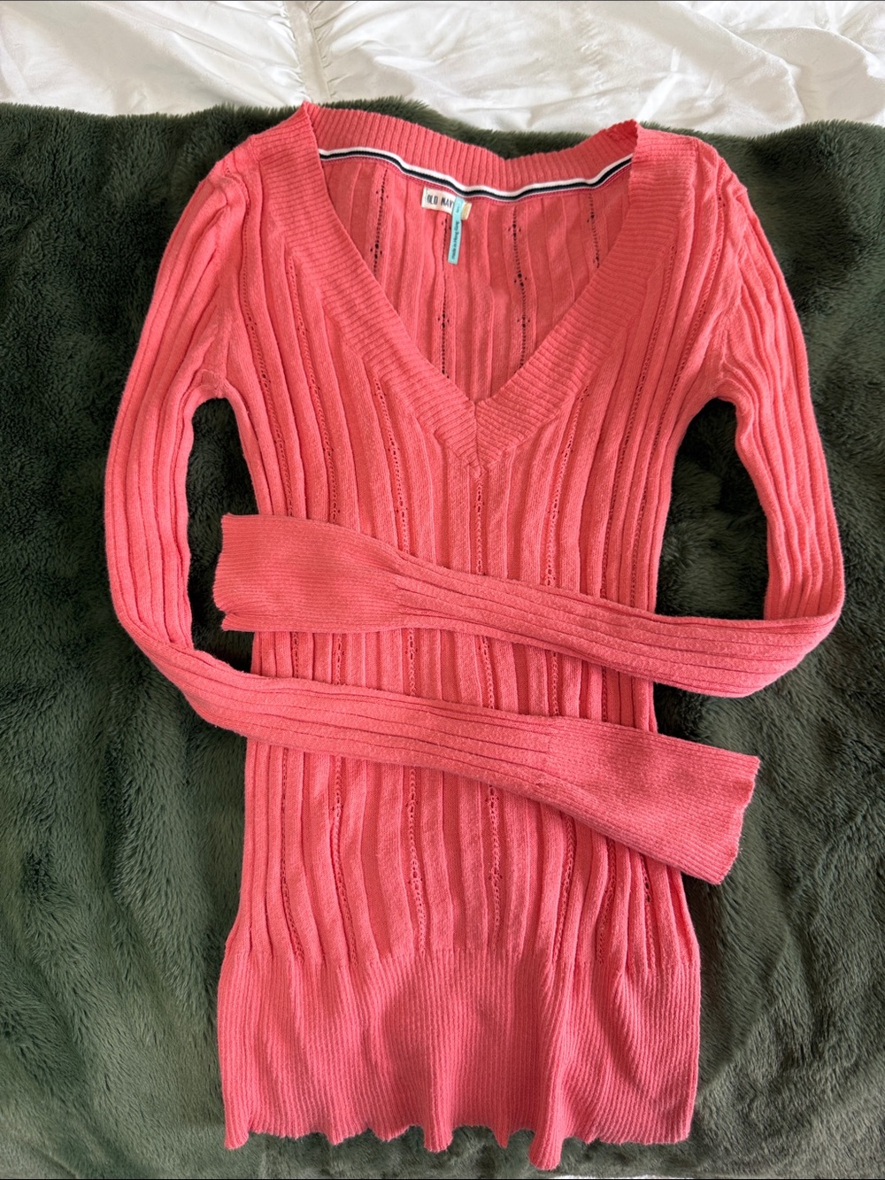 Old Navy Coral Ribbed V-Neck Sweater